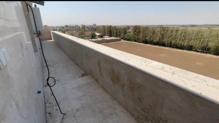 ویو و چشم انداز 135 متری