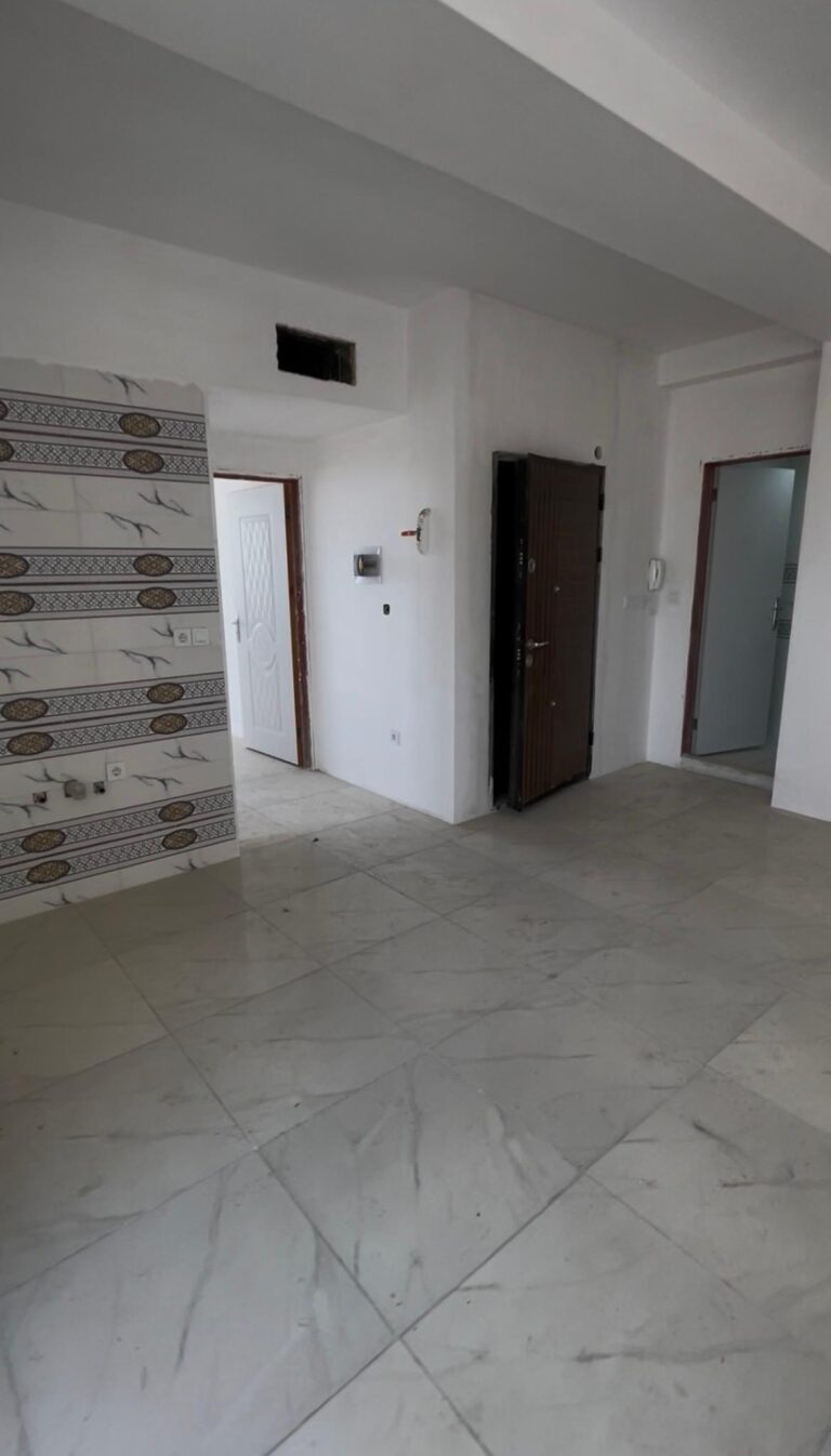 پذیرایی 70 متری